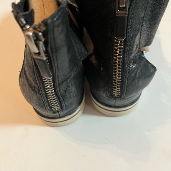 Eileen Fisher Sport Platform Sandals in Black Size 7.5 Zipper Back - Picture 5 of 9